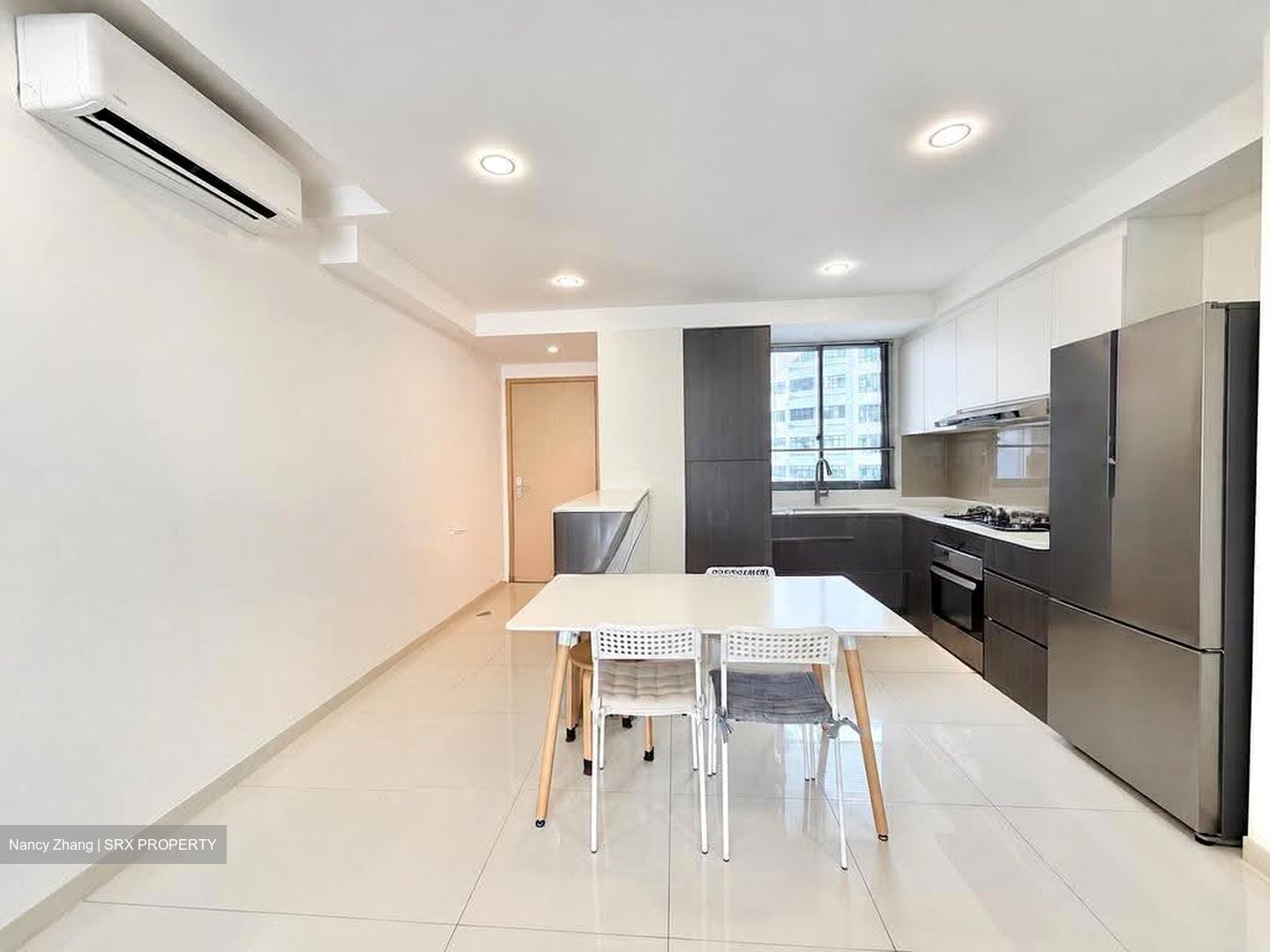 Esparina Residences (D19), Condominium #627816601